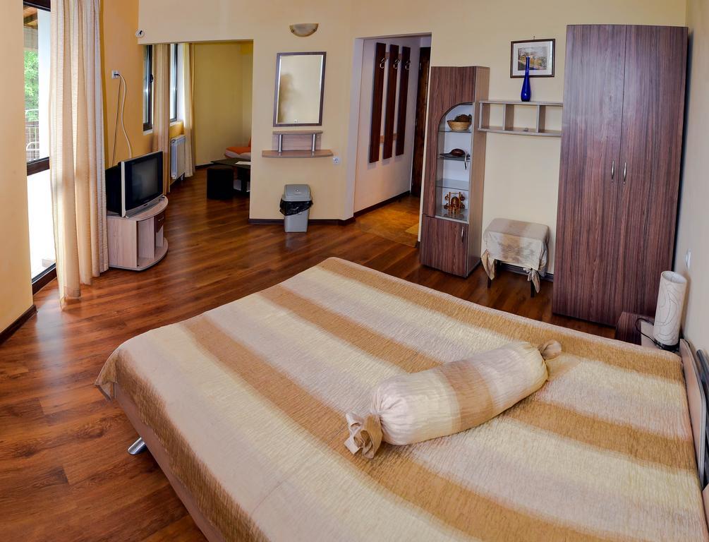 Park Hotel Djevana Gorna Oryahovitsa Værelse billede