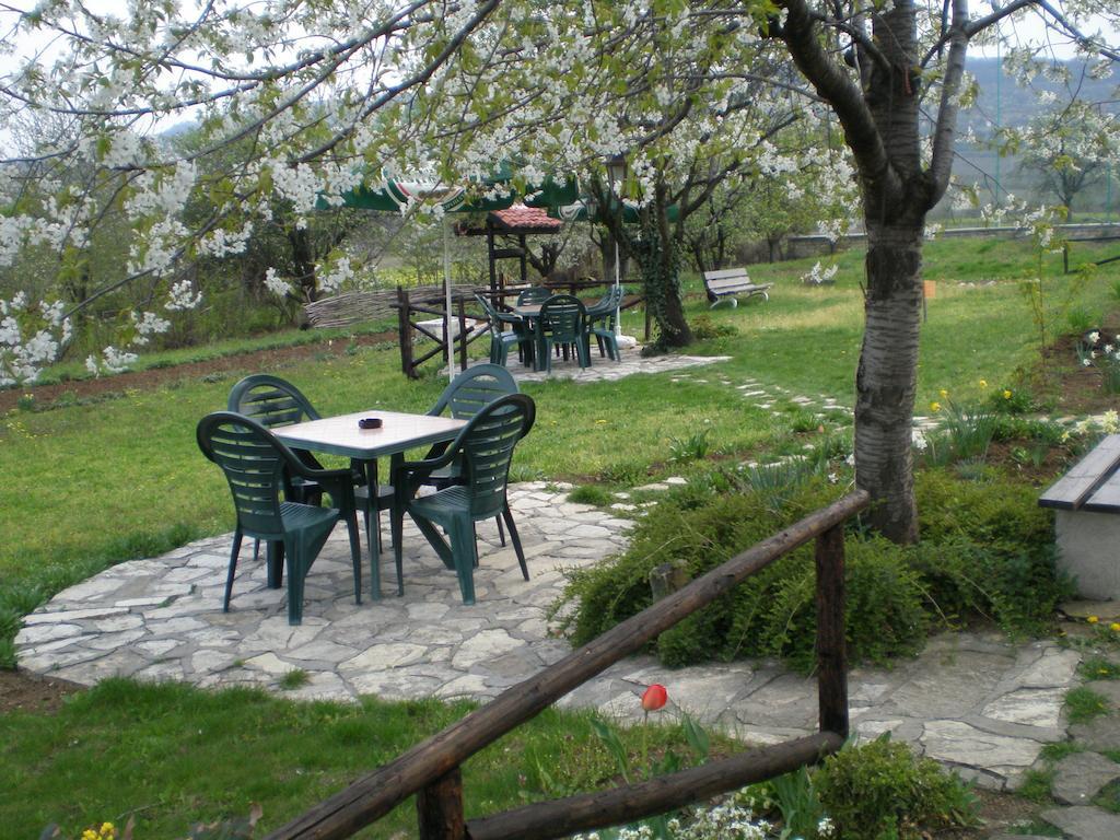 Park Hotel Djevana Gorna Oryahovitsa Eksteriør billede